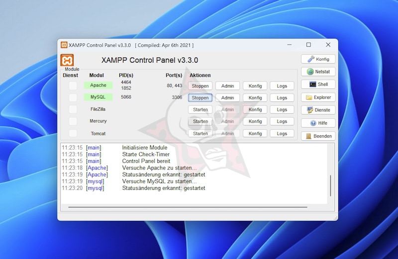 XAMPP Control Panel auf einem Computerbildschirm.
